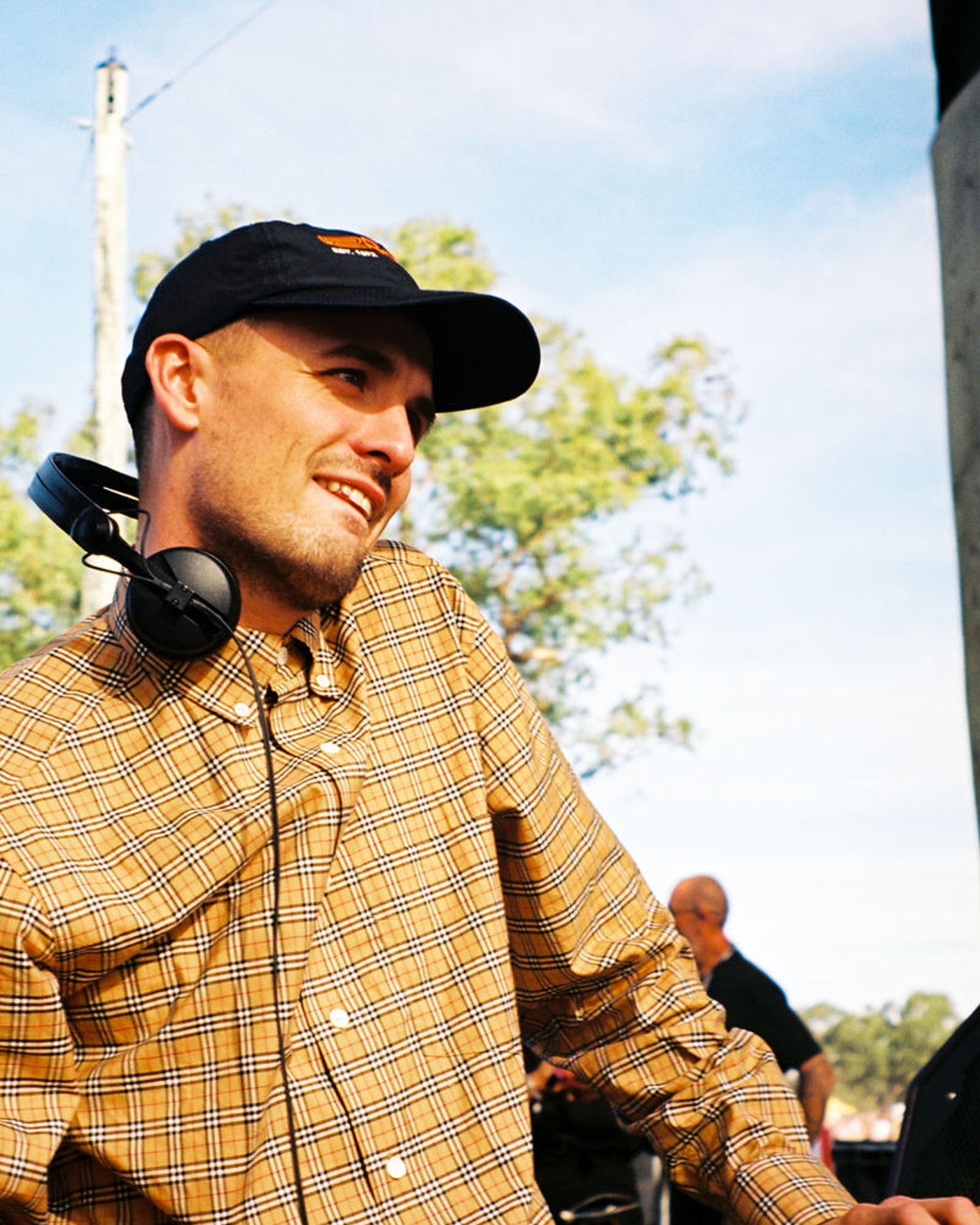 CHECK THIS OUT X GUDU : Ewan McVicar, Lu.Re, Matrefakt & Camille Doe