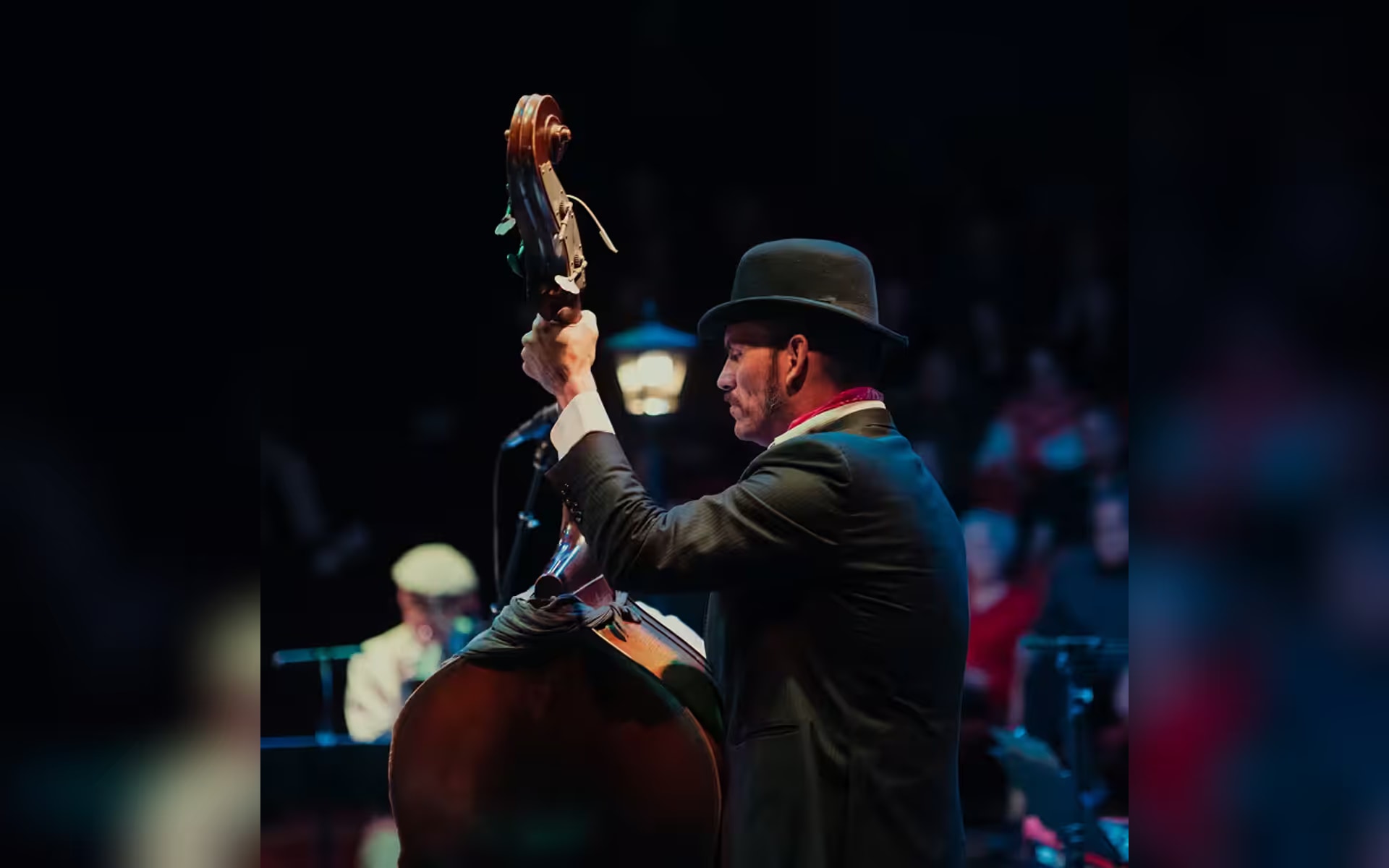 The Jazz Room : un hommage à Frank Sinatra et à Louis Armstrong