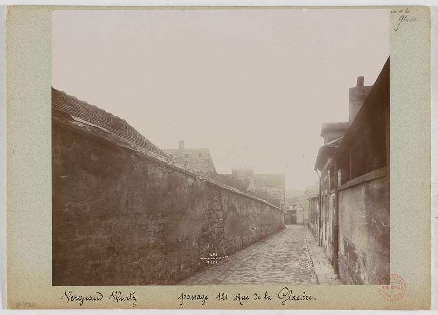 24 Rue Piat