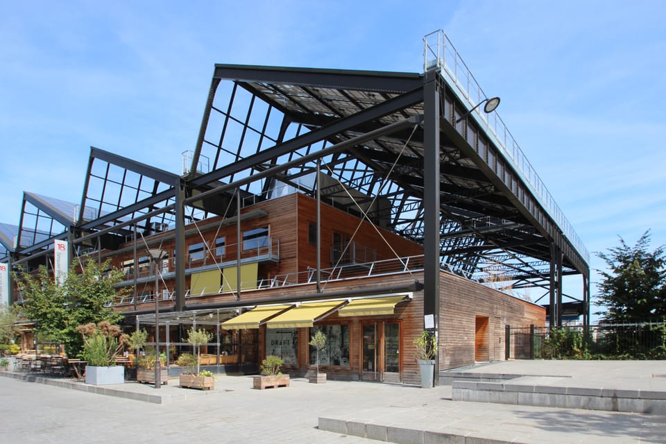 Auditorium de l’auberge de jeunesse Yves Robert (Halle Pajol)