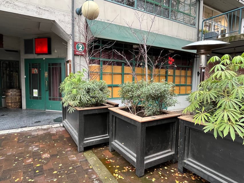Zig Zag Café