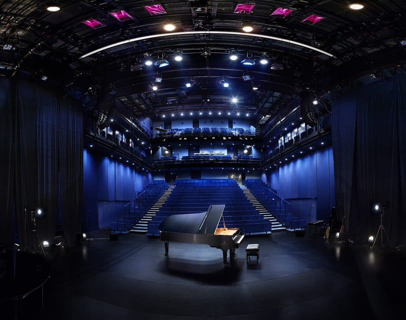 LA SCALA PARIS