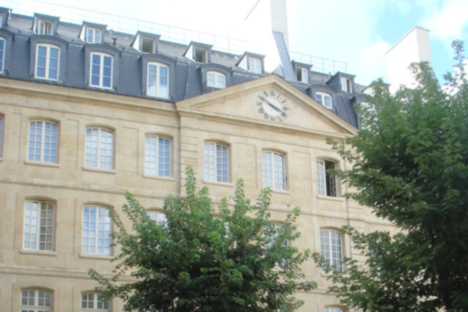 M128 - Missions Etrangères de Paris
