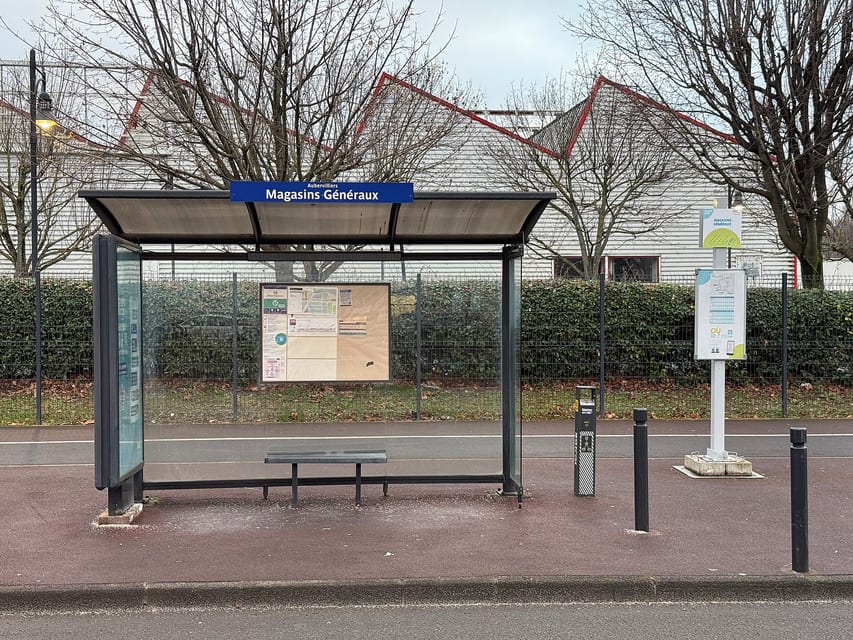 Magasins Généraux