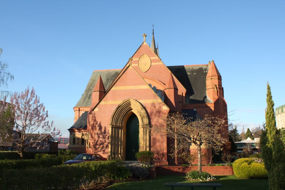 Holy Trinity - Anglican church