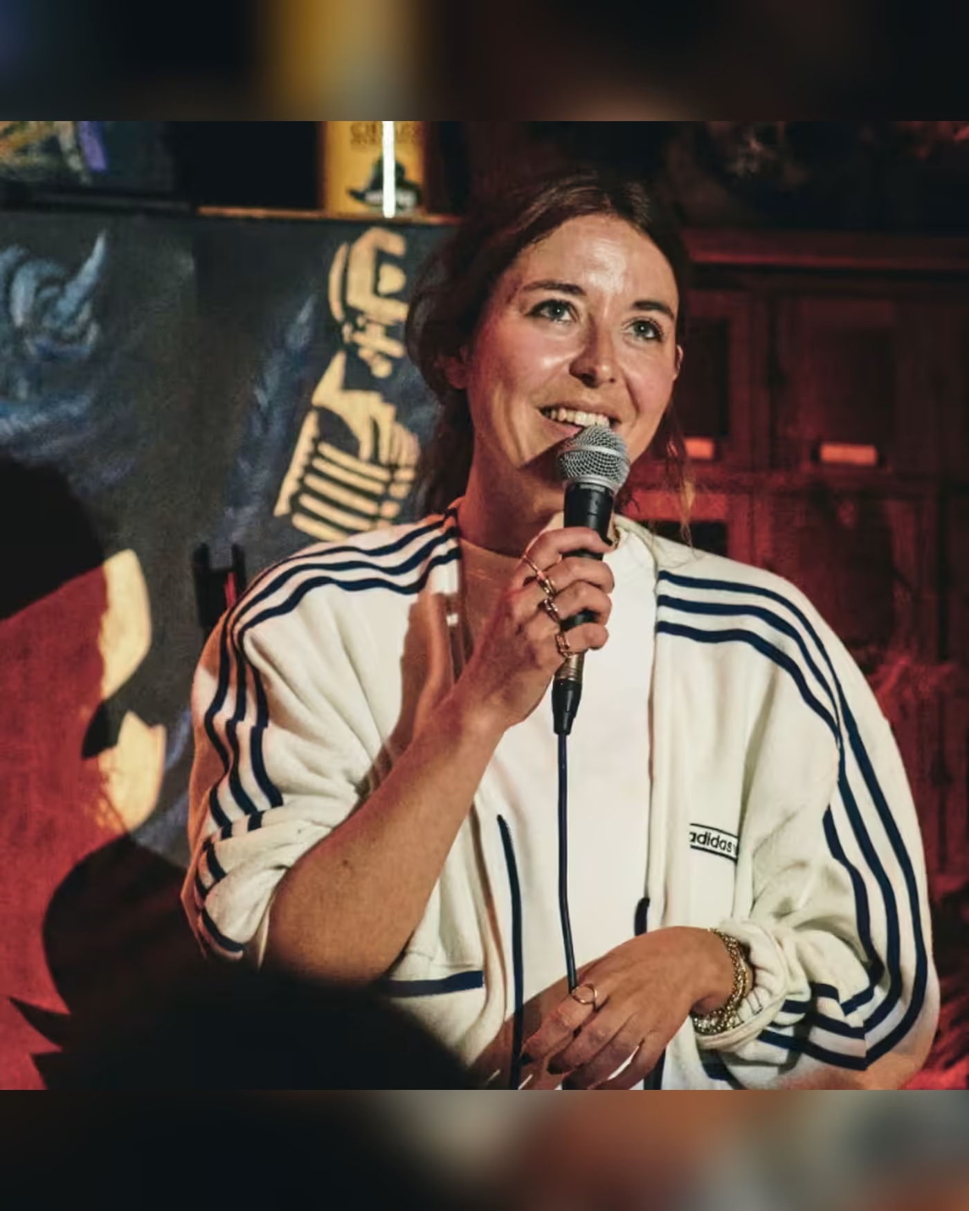 Affiche du spettacolo Le Loup Comedy République : Un show de stand-up hilarant !, Hôtel 1K Paris